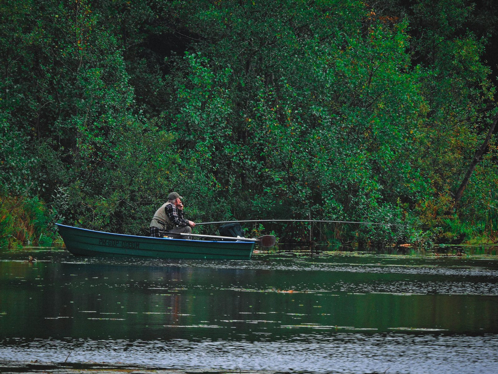 Angler am Vereinsteich